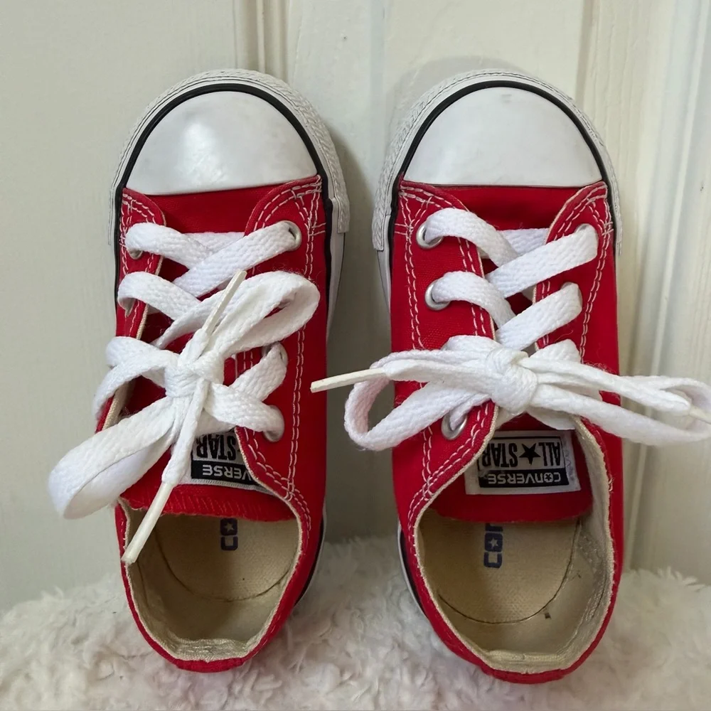 Converse Chuck Taylor All Star Red Classic Low Top Toddler Size 7